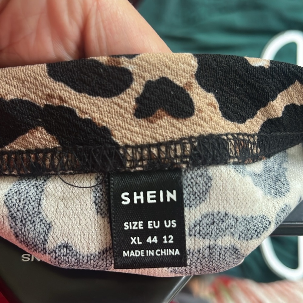 Animal print midi skirt NWOT - Picture 2 of 4
